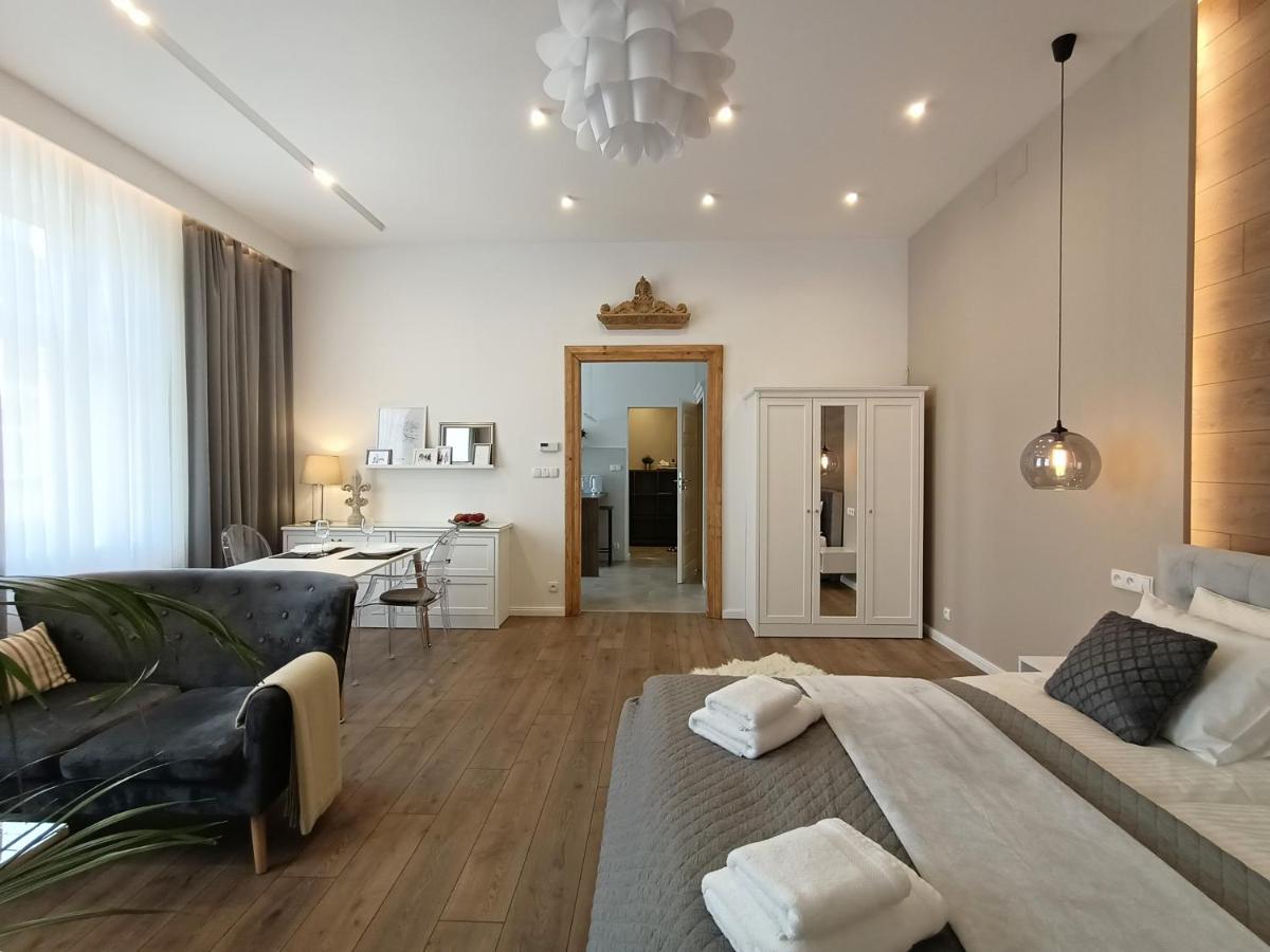 Apartment Myfive Krakow